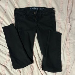 Hollister Low Rise Black Skinny Jeans
